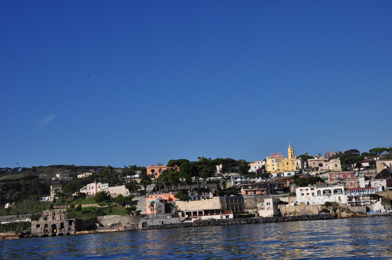 Residenza Le Rose Villa D'Arte Napoli Ngoại thất bức ảnh